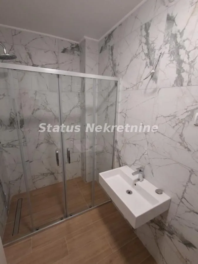 Prodaja, trosoban stan, 64m², Podbara, Novi Sad Sve Podlokacije