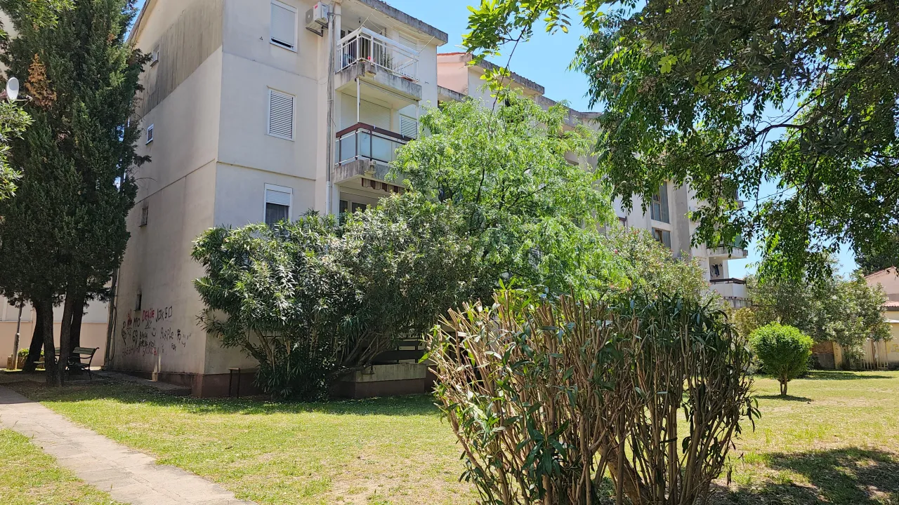 Prodaja, dvosoban stan, 52m², Dubovica, Budva