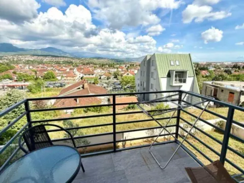 Izdavanje, jednosoban stan, 51m², Gorica C, Podgorica - image 10