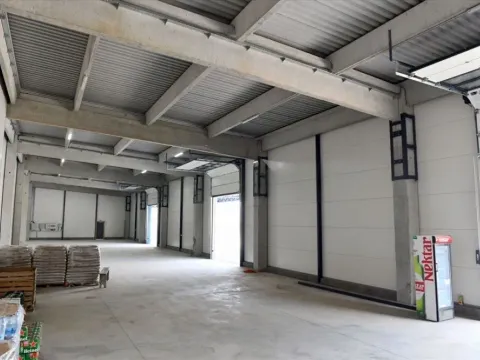 Rent, office space, 920m², Centar, Čačak - image 10