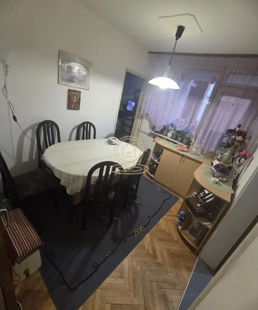 Prodaja, trosoban stan, 73m², Medijana, Niš