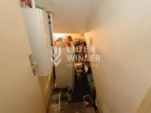 Sale, house, 168m², Sremčica, Beograd - image 17