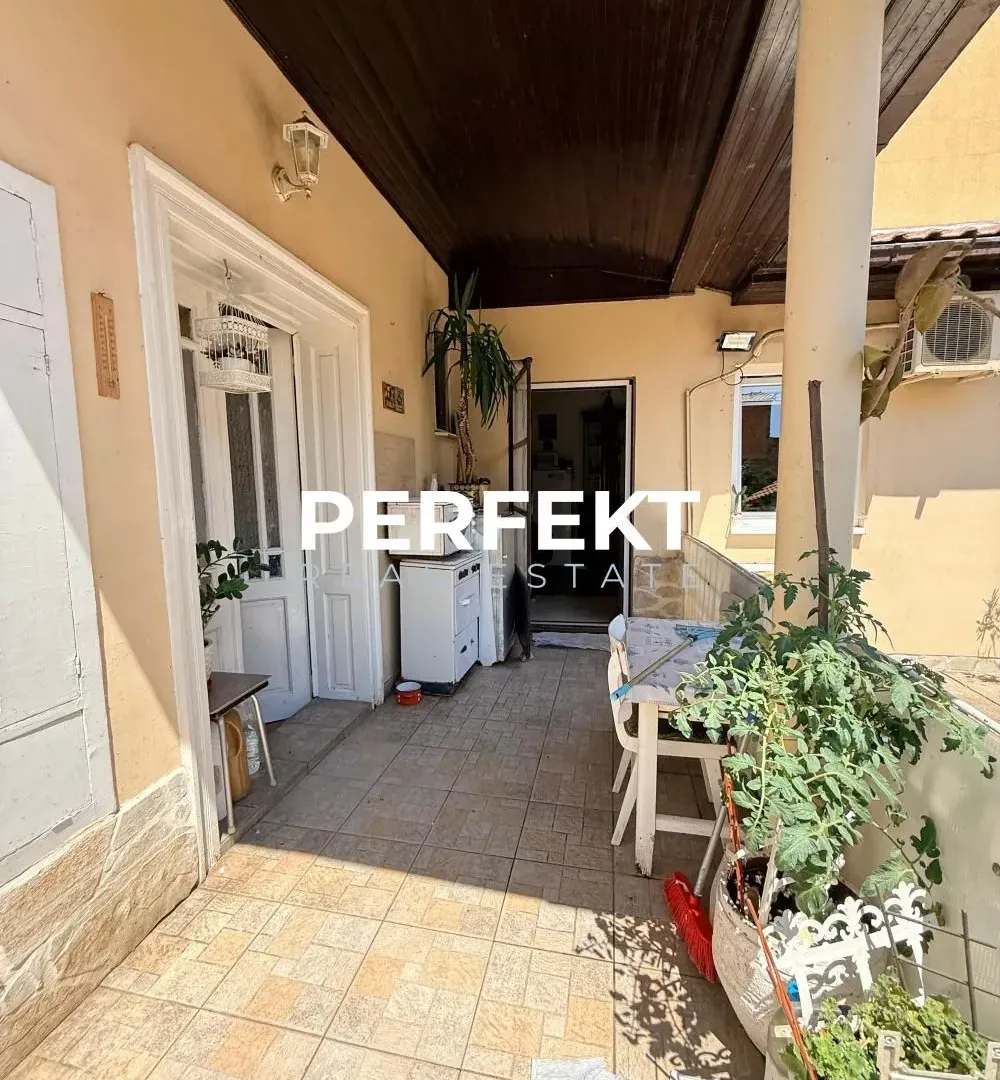 Prodaja, kuća, 94m², Palilula Sve Podlokacije, Beograd