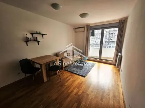 Izdavanje, stan, 45m², Stari Grad, Beograd - image 7