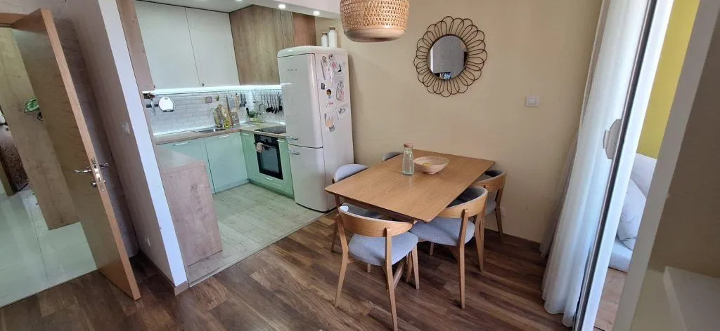 Prodaja, trosoban stan, 89m², Centar, Podgorica
