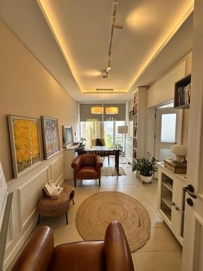 Prodaja, dvosoban stan, 64m², Kej, Novi Sad Sve Podlokacije