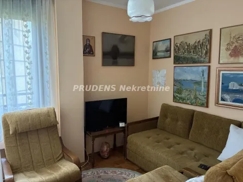 Sale, four bedroom apartment, 94m², Cerak Vinogradi, Beograd - image 9
