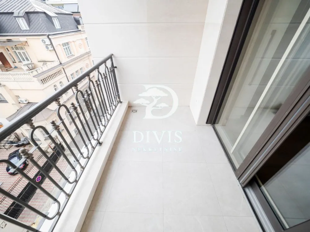 Rent, four bedroom apartment, 150m², Stari Grad, Beograd