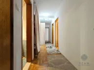 Prodaja, trosoban stan, 106m², Krivi Most, Podgorica - image 11