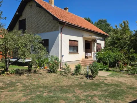 Prodaja, kuća, 224m², Ratari, Smederevska Palanka - image 12