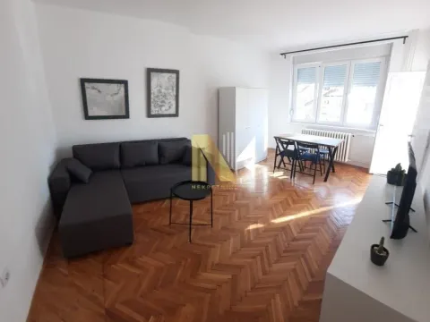 Izdavanje, jednosoban stan, 26m², Detelinara, Novi Sad Sve Podlokacije - image 1
