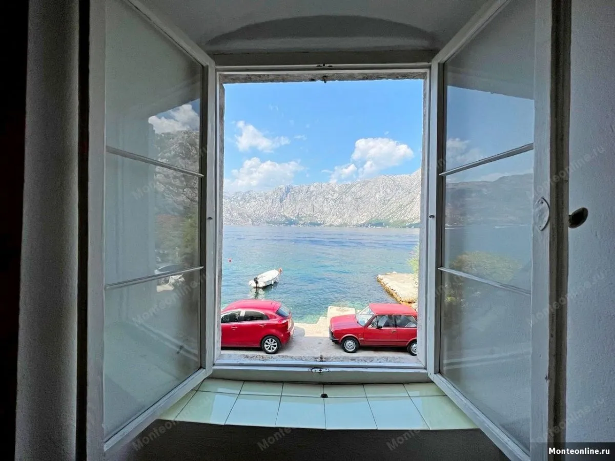 Sale, house, 235m², Prčanj, Kotor