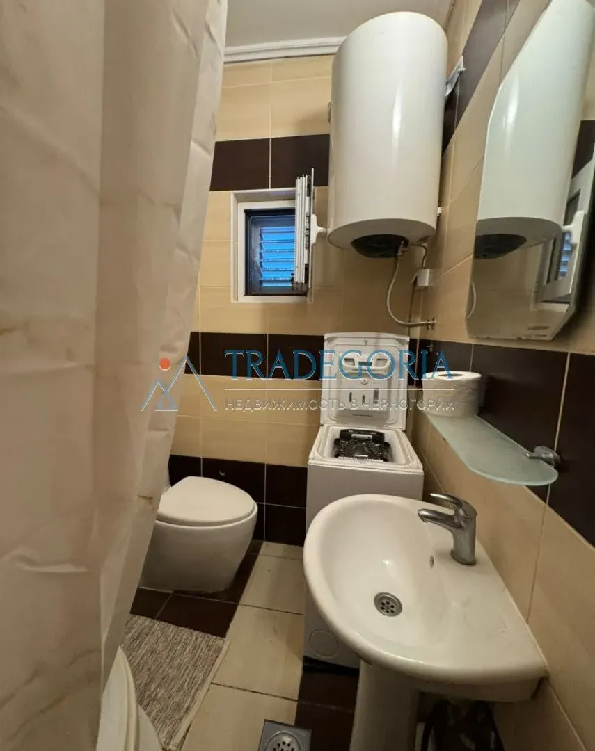 Prodaja, kuća, 302m², Bar, Crna Gora