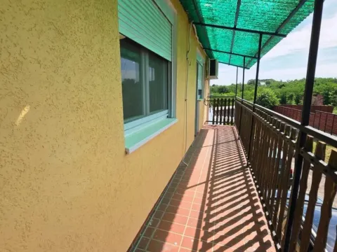Sale, house, 218m², Vrčin, Grocka - image 18