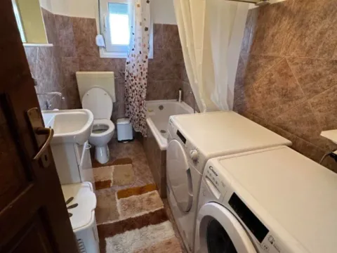 Rent, two bedroom apartment, 65m², Murtovina, Podgorica - image 11