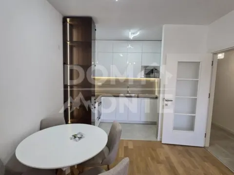 Izdavanje, dvosoban stan, 70m², Seljanovo, Tivat - image 2