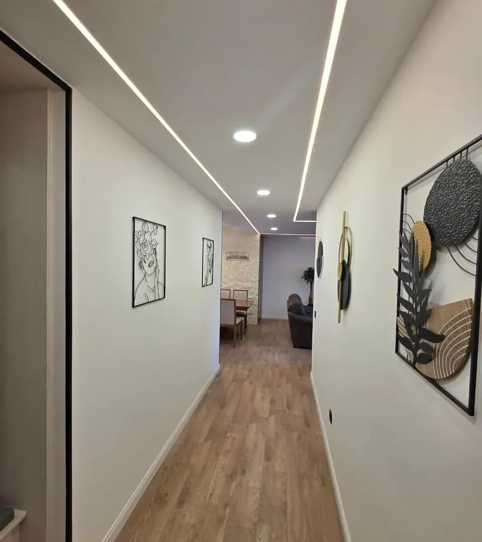 Prodaja, trosoban stan, 106m², Bečići, Budva