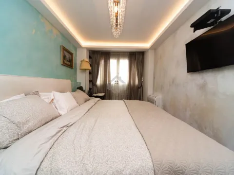 Prodaja, trosoban stan, 122m², Centar, Podgorica - image 10