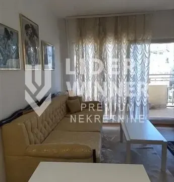 Rent, two bedroom apartment, 46m², Stari Grad, Beograd - image 4