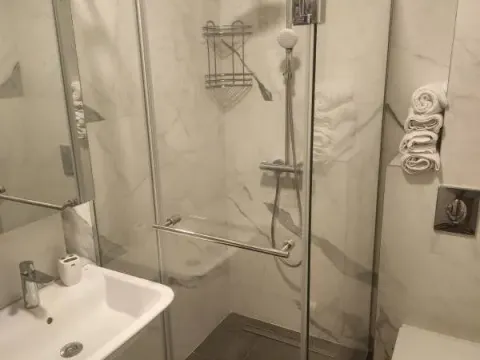 Prodaja, jednosoban stan, 38m², Bečići, Budva - image 6