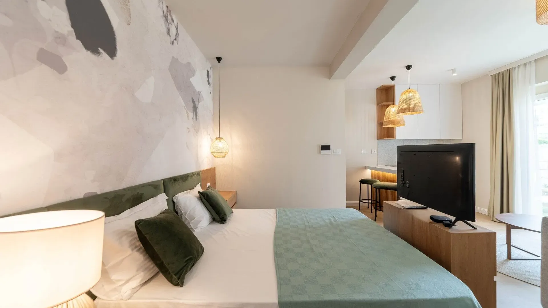 Sale, hospitality venue, 358m², Pržno, Budva