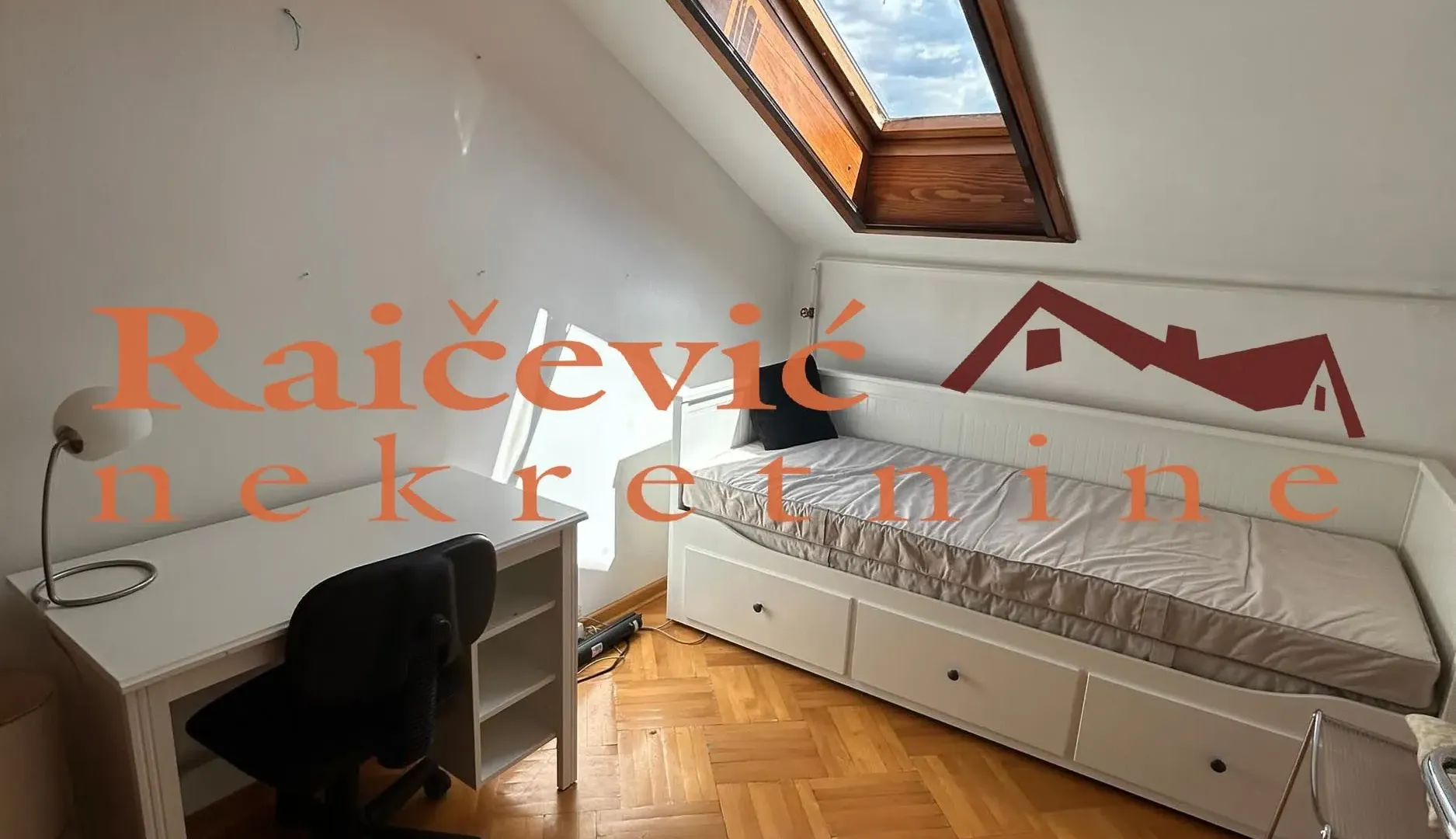 Prodaja, trosoban stan, 82m², Stari Grad, Beograd