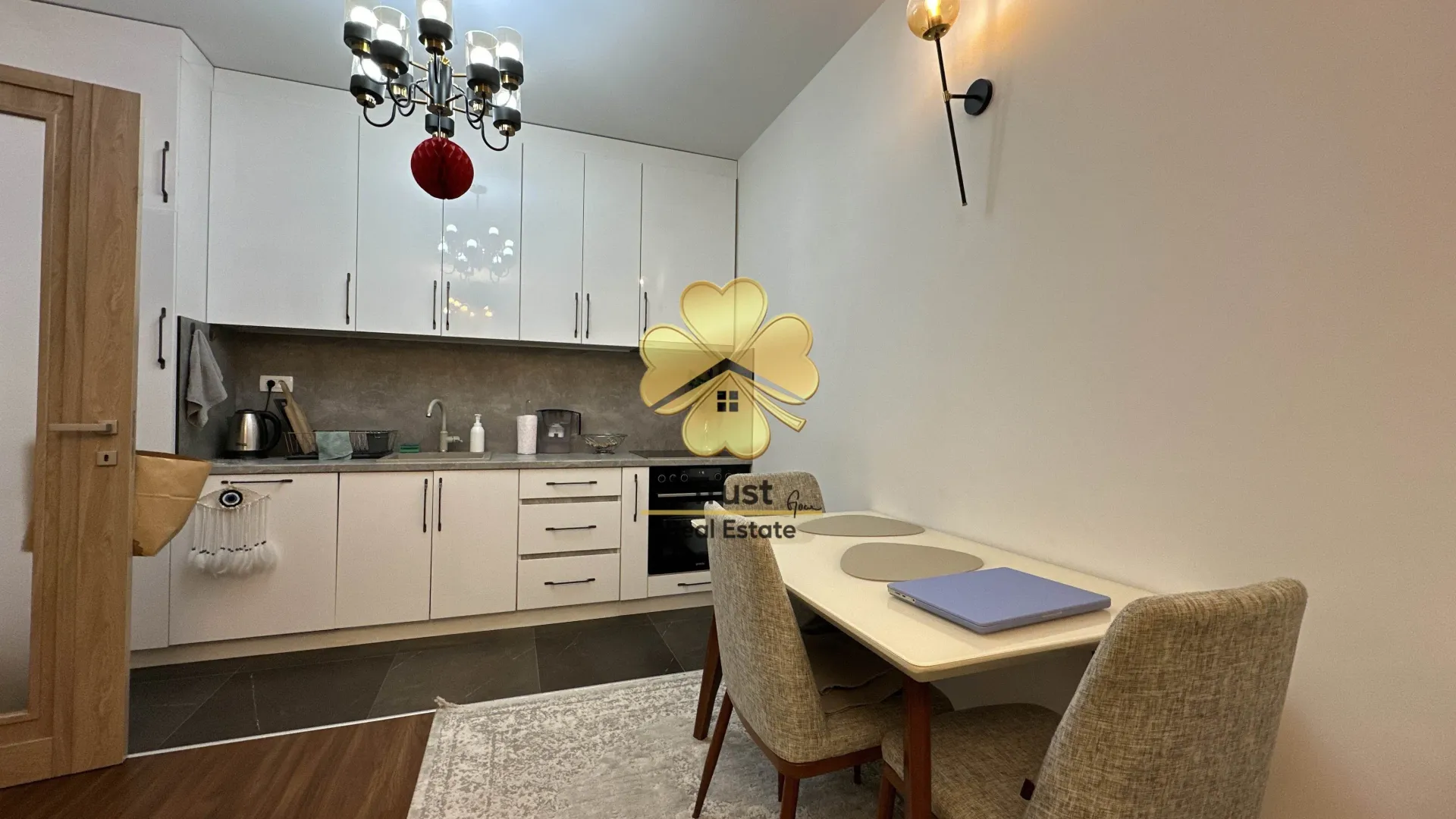 Izdavanje, jednosoban stan, 50m², Master Kvart, Podgorica