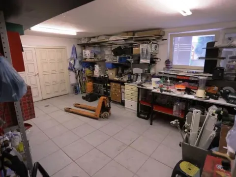 Prodaja, kuća, 332m², Pantelej, Niš - image 13