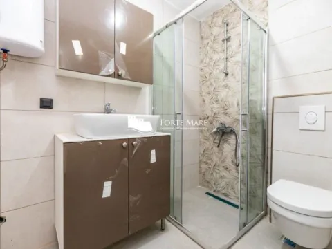 Prodaja, jednosoban stan, 37m², Kumbor, Herceg Novi - image 2