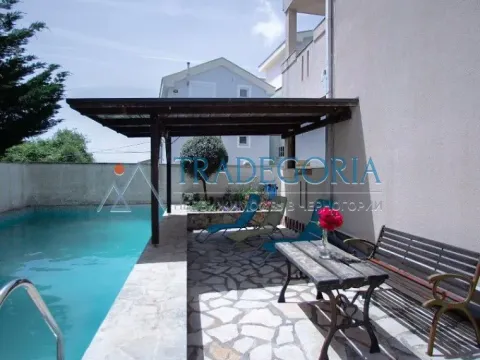 Prodaja,  poslovni prostor, 300m2, Krimovica, Kotor