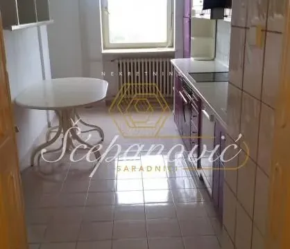 Prodaja, četvorosoban stan, 104m², Centar, Novi Sad - image 3