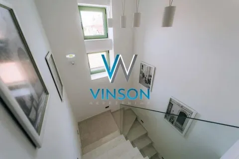 Prodaja, trosoban stan, 130m², Petrovaradin, Novi Sad - image 13