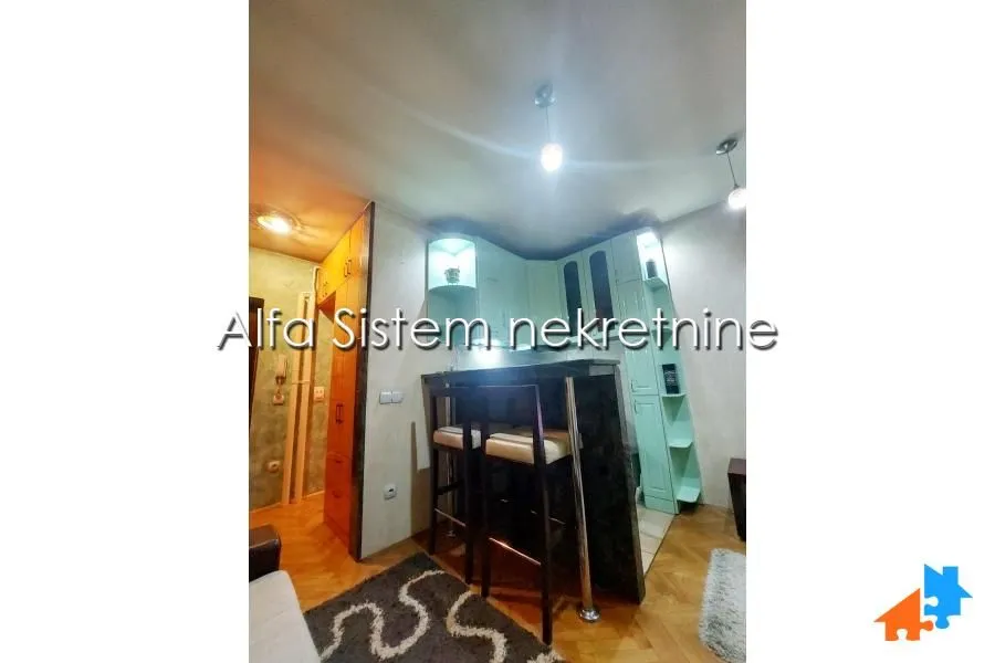 Rent, apartment, 35m², Čubura, Beograd