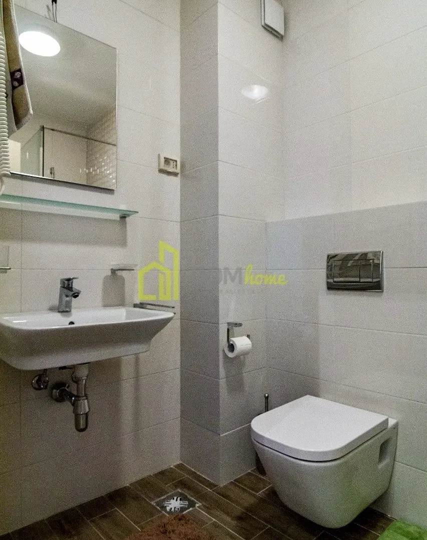 Izdavanje, jednosoban stan, 48m², City Kvart, Podgorica