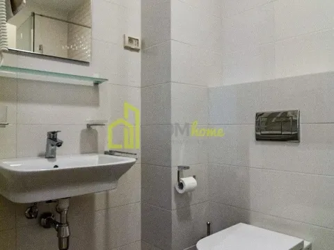 Izdavanje, jednosoban stan, 48m², City Kvart, Podgorica - image 2
