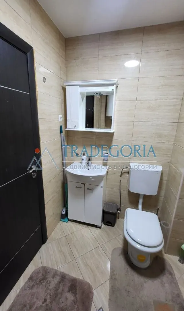 Prodaja, dvosoban stan, 67m², Bečići, Budva