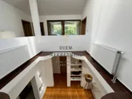 Izdavanje, kuća, 300m², Vranići, Podgorica - image 13