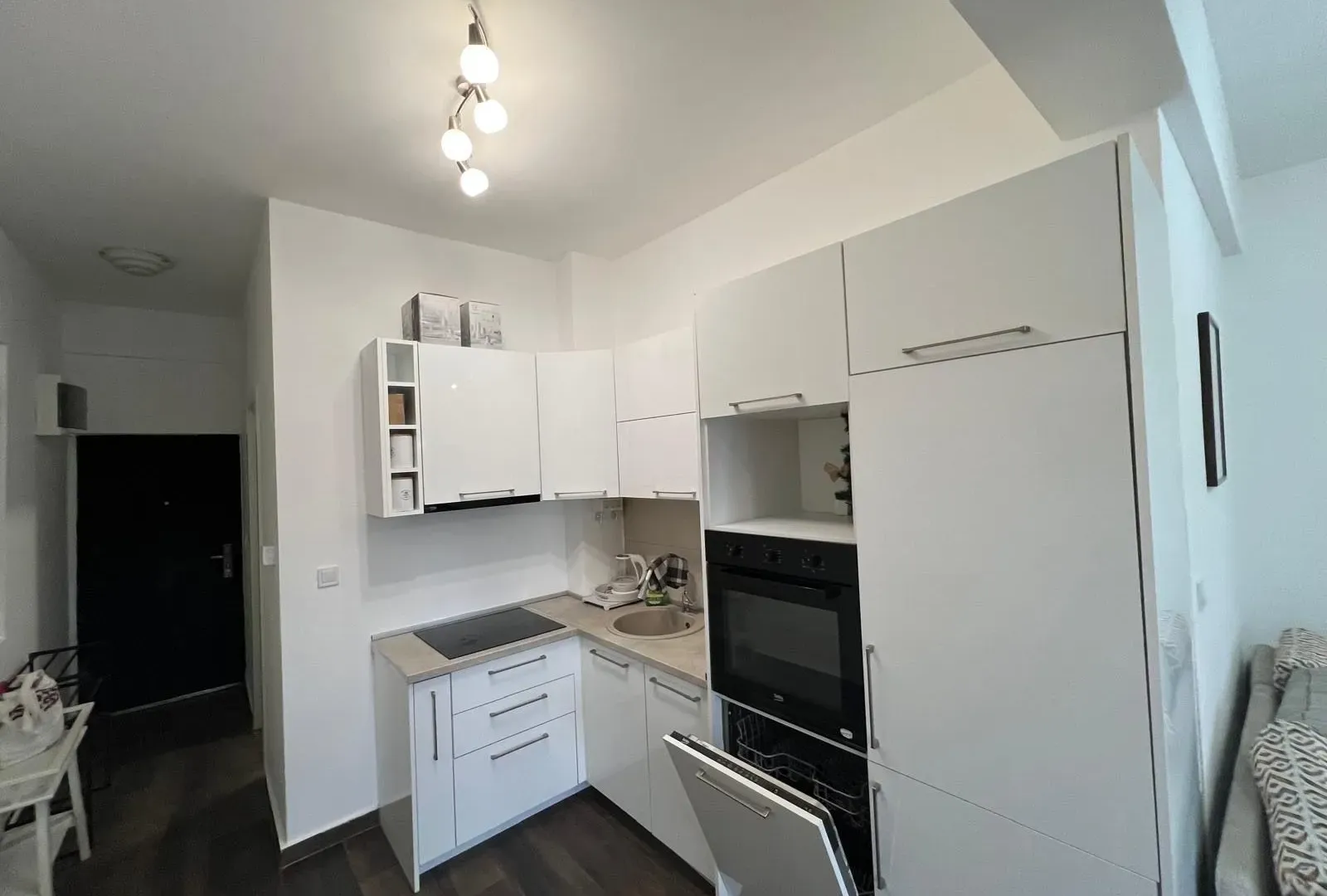 Rent, two bedroom apartment, 56m², Tivat, Crna Gora