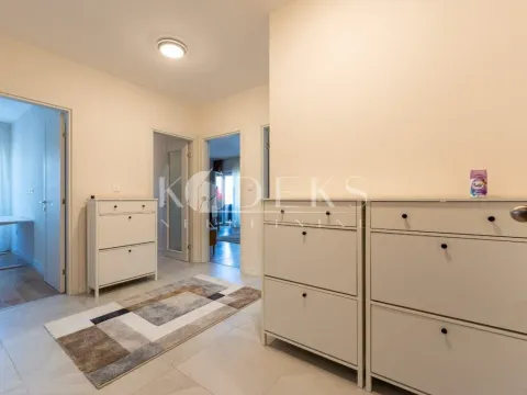 Izdavanje, dvosoban stan, 73m², Central Point, Podgorica - image 9