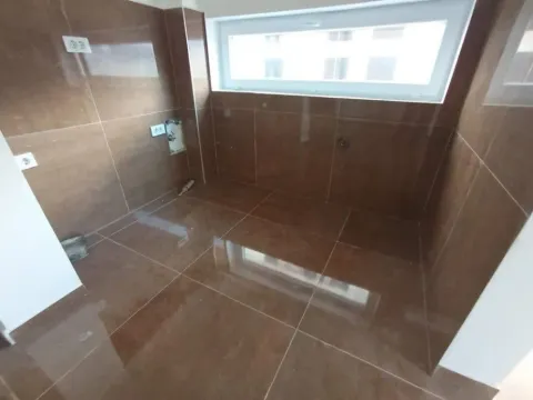 Rent, one bedroom apartment, 45m², City Kvart, Podgorica - image 9