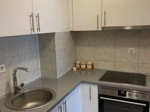 Izdavanje, jednosoban stan, 60m², Babilonija, Budva - image 8