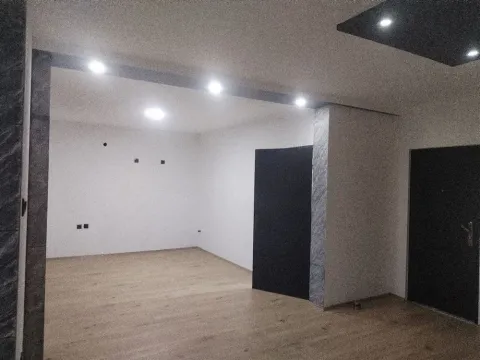 Rent, office space, 55m², Sremčica, Beograd - image 6