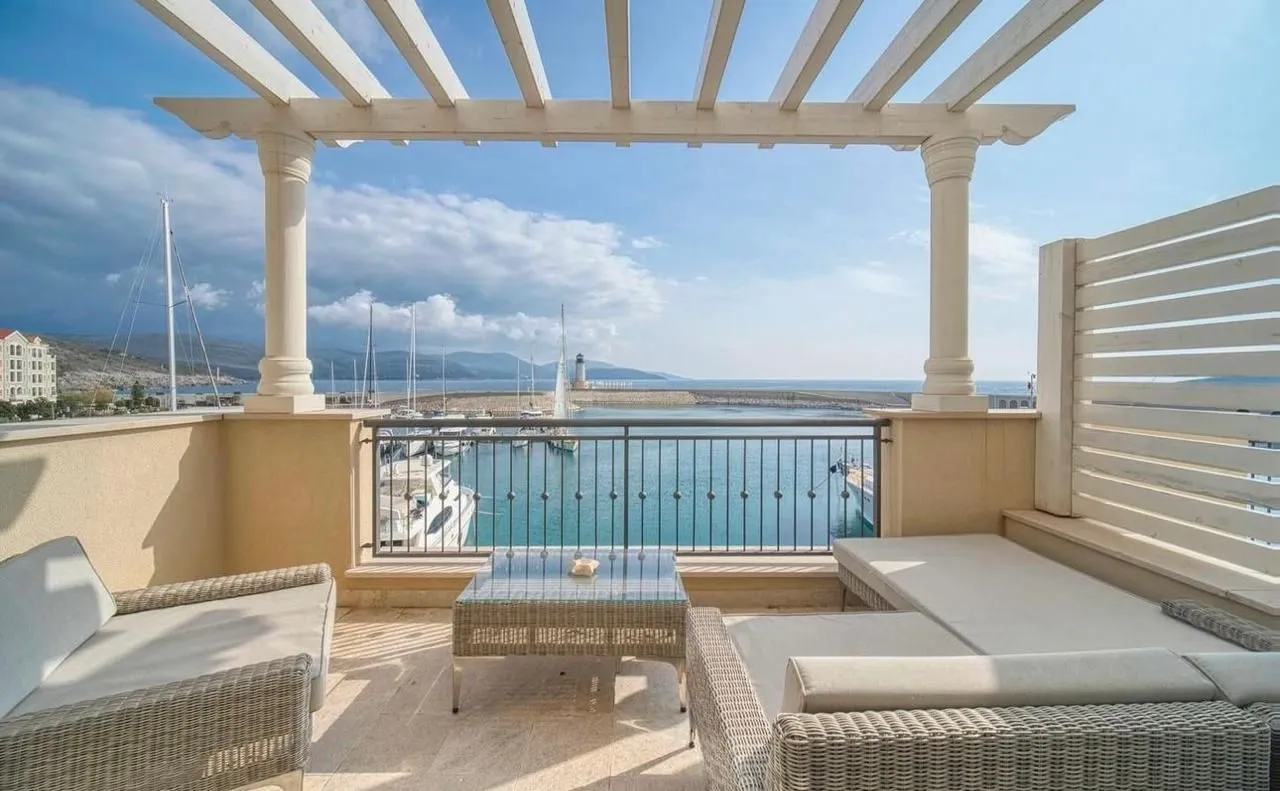 Sale, two bedroom apartment, 96m², Luštica, Tivat