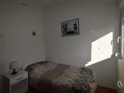 Rent, three bedroom apartment, 88m², Centar, Tivat - image 2