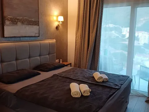 Stan-na-dan, jednosoban stan, 58m², Bečići, Budva - image 12