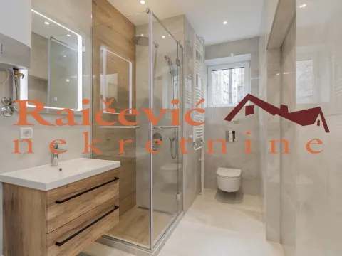 Sale, two bedroom apartment, 60m², Stari Grad, Beograd - image 12