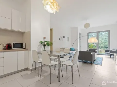 Prodaja, trosoban stan, 97m², Morinj, Kotor - image 8