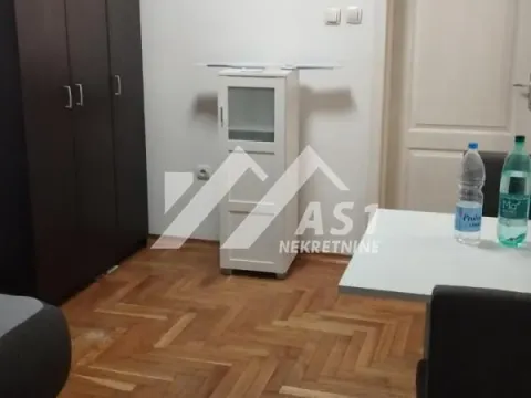 Izdavanje, stan, 22m², Adamovićevo Naselje, Novi Sad Sve Podlokacije - image 2