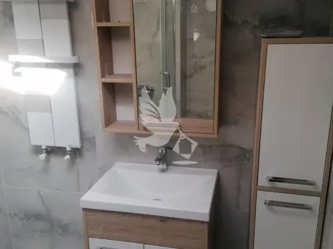 Prodaja, trosoban stan, 70m², Mladenovac, Beograd - image 2