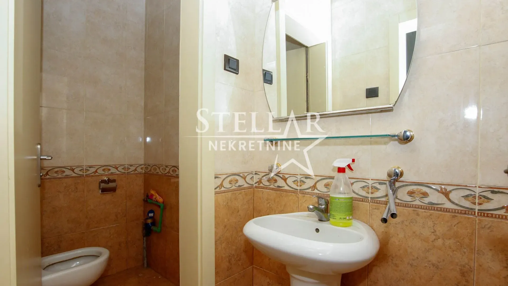 Rent, office space, 31m², Preko Morače, Podgorica